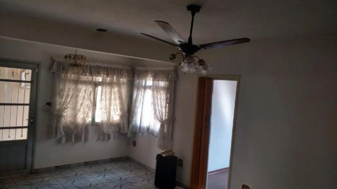 Foto 5 de Casa com 2 quartos à venda, 210m2 em Vila Picinin, São Paulo - SP