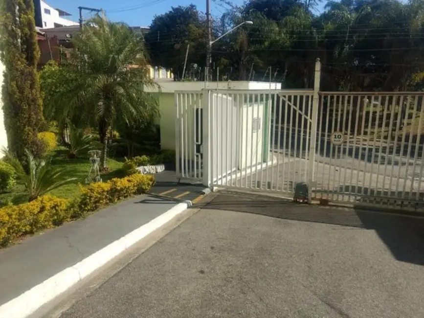 Foto 2 de Sobrado com 2 quartos para alugar, 112m2 em Jardim Santa Mônica, São Paulo - SP