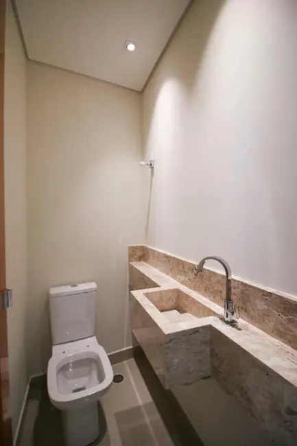 Sobrado com 3 quartos à venda, 135m2 em Jardim Regina, São Paulo - SP - imagem 3 Foto 3 de Sobrado com 3 quartos à venda, 135m2 em Jardim Regina, São Paulo - SP