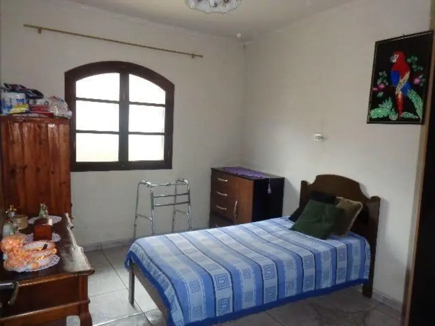 Foto 2 de Casa com 2 quartos à venda, 174m2 em Vila Zat, São Paulo - SP