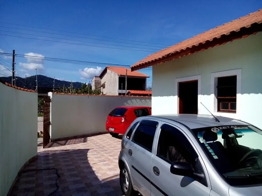 Foto 7 de Casa com 2 quartos à venda, 150m2 em Itanhaem - SP