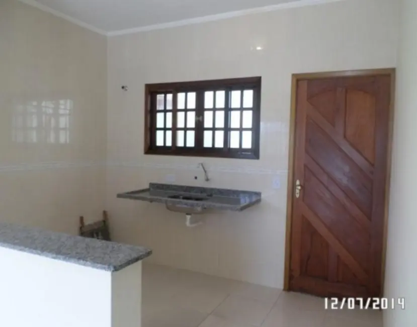 Foto 8 de Casa com 2 quartos à venda, 150m2 em Itanhaem - SP