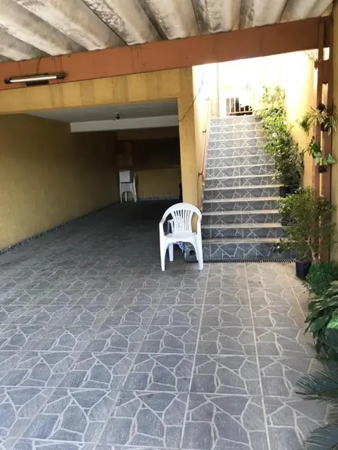 Foto 5 de Casa com 2 quartos à venda, 100m2 em Jardim Vivan, São Paulo - SP