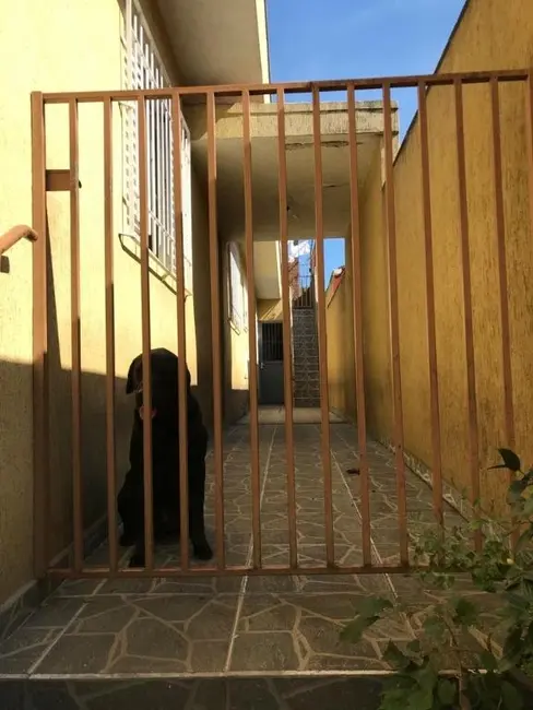 Foto 2 de Casa com 2 quartos à venda, 100m2 em Jardim Vivan, São Paulo - SP