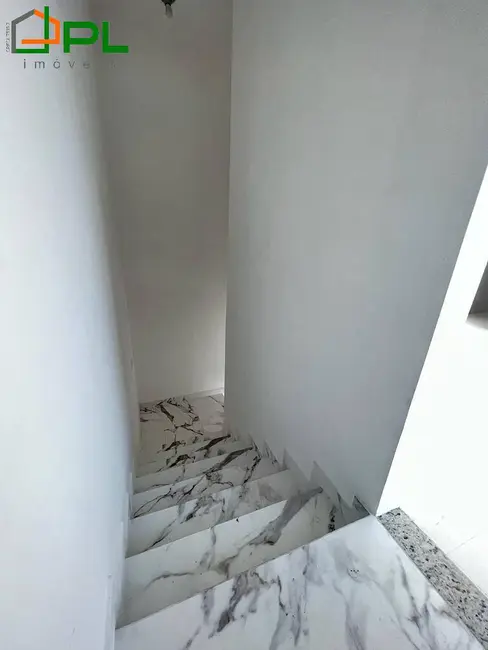 Foto 5 de Sobrado com 3 quartos à venda em Itapoa - SC