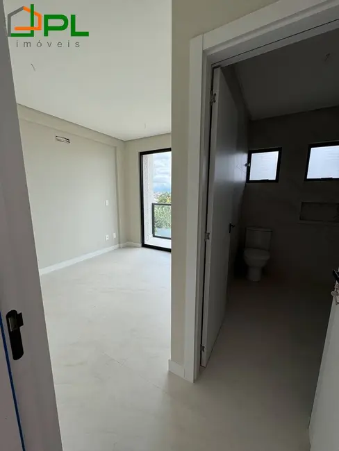 Foto 12 de Apartamento à venda em Itapema do Norte, Itapoa - SC