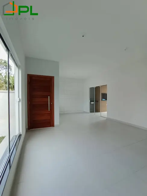 Foto 3 de Casa com 3 quartos à venda, 180m2 em Itapoa - SC