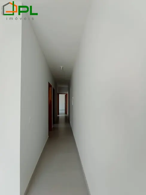 Foto 9 de Casa com 3 quartos à venda, 180m2 em Itapoa - SC