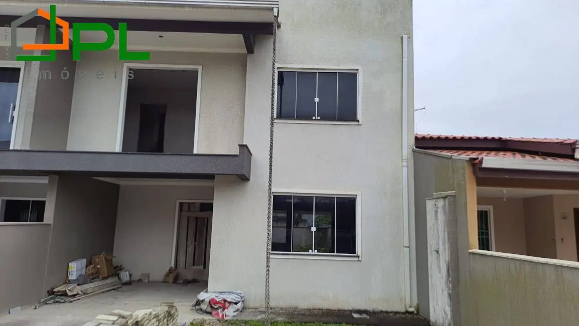 Foto 1 de Sobrado com 3 quartos à venda em Itapoa - SC