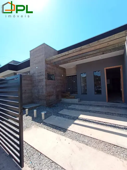 Foto 2 de Casa com 2 quartos à venda em Itapoa - SC