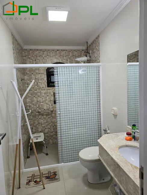 Casa com 2 quartos à venda, 100m2 em Itapoa - SC - imagem 9 Foto 9 de Casa com 2 quartos à venda, 100m2 em Itapoa - SC