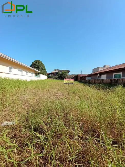 Foto 1 de Terreno / Lote à venda em Itapoa - SC