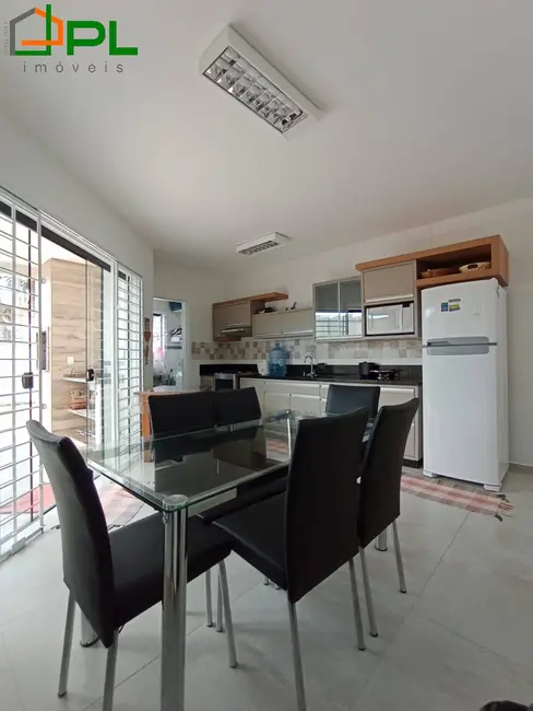 Foto 7 de Sobrado com 3 quartos à venda, 180m2 em Itapoa - SC