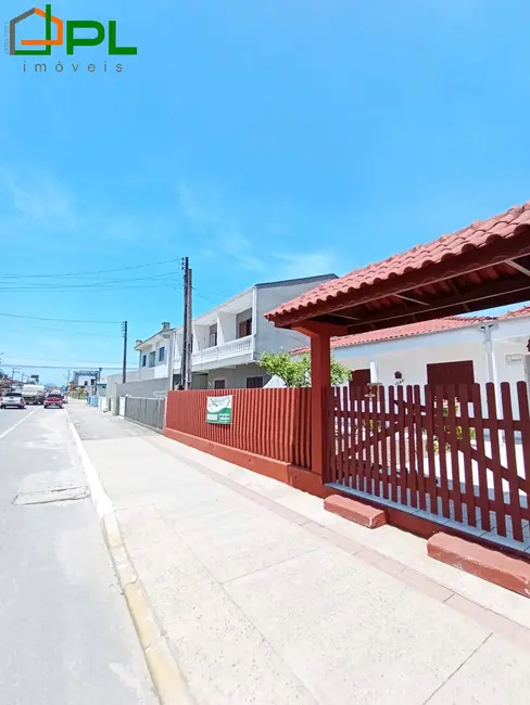 Foto 3 de Casa com 3 quartos à venda, 1230360m2 em Itapoa - SC