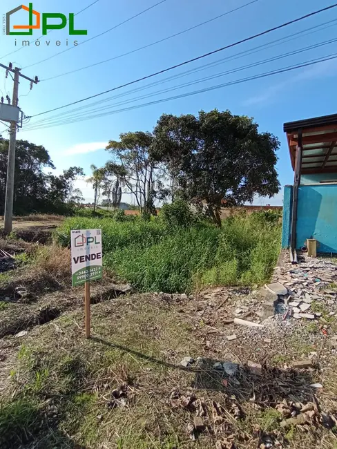 Foto 1 de Terreno / Lote à venda em Itapoa - SC