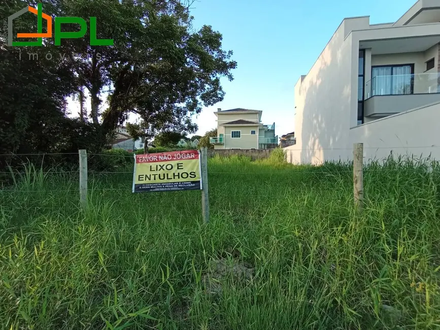 Foto 1 de Terreno / Lote à venda, 390m2 em Itapoa - SC