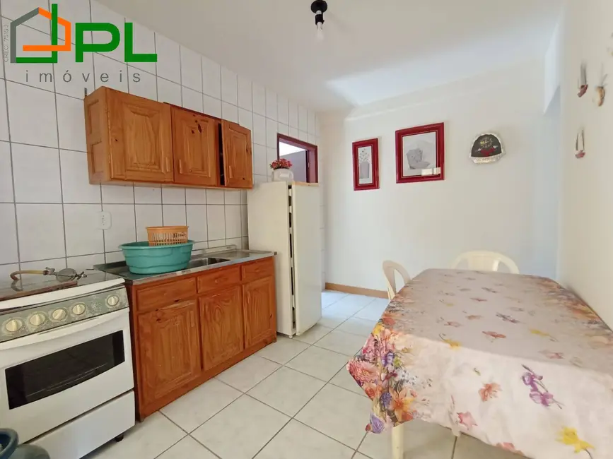 Foto 9 de Sobrado com 4 quartos à venda em Itapema do Norte, Itapoa - SC