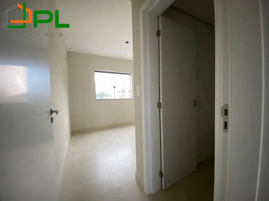 Foto 8 de Apartamento com 2 quartos à venda, 70m2 em Itapoa - SC