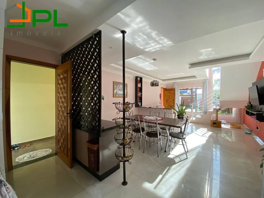 Foto 7 de Casa com 5 quartos à venda em Itapema do Norte, Itapoa - SC