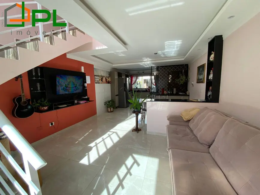 Foto 3 de Casa com 5 quartos à venda em Itapema do Norte, Itapoa - SC