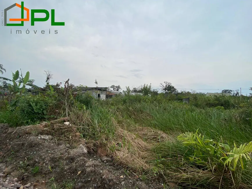 Foto 2 de Terreno / Lote à venda, 390m2 em Itapoa - SC