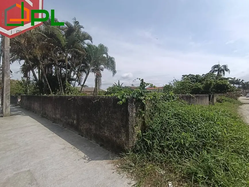 Foto 3 de Terreno / Lote à venda, 886m2 em Itapoa - SC