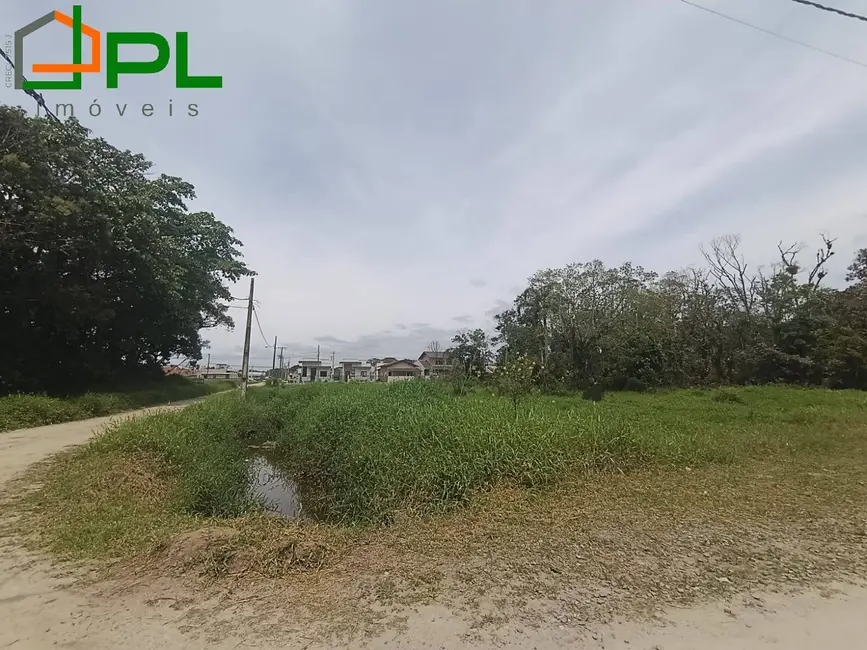Foto 1 de Terreno / Lote à venda, 540m2 em Itapoa - SC