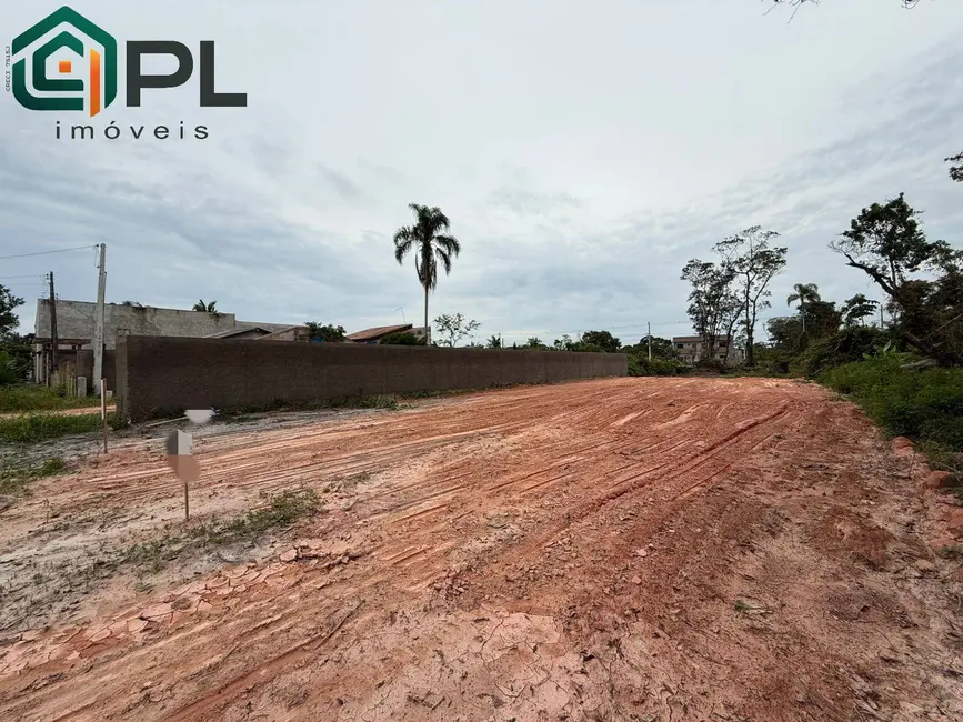 Foto 2 de Terreno / Lote à venda, 348m2 em Itapoa - SC