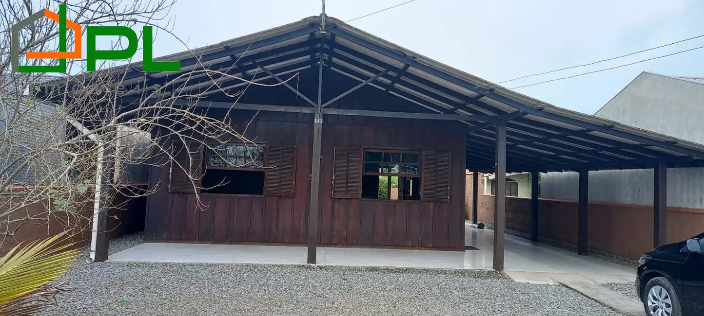 Foto 1 de Casa com 2 quartos à venda, 360m2 em Itapoa - SC