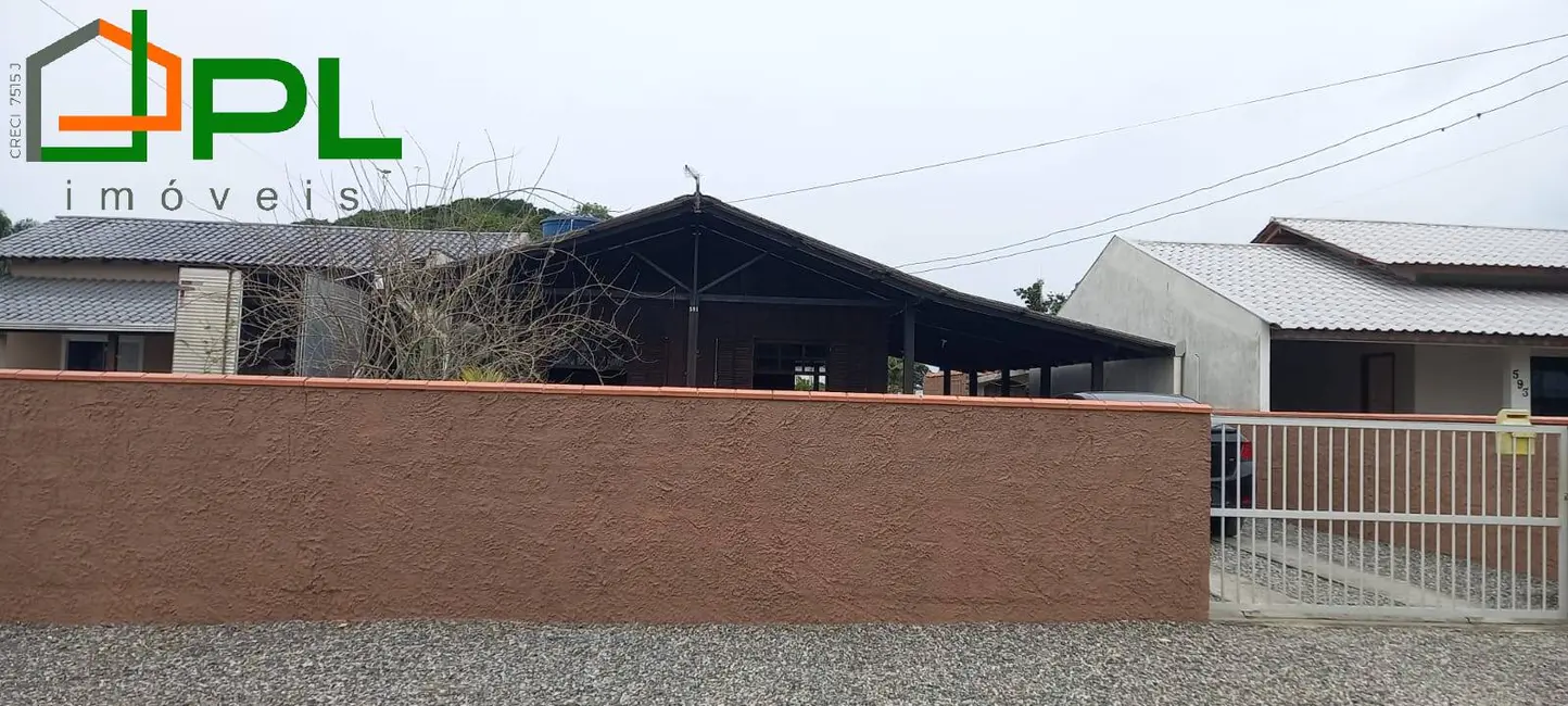 Foto 2 de Casa com 2 quartos à venda, 360m2 em Itapoa - SC