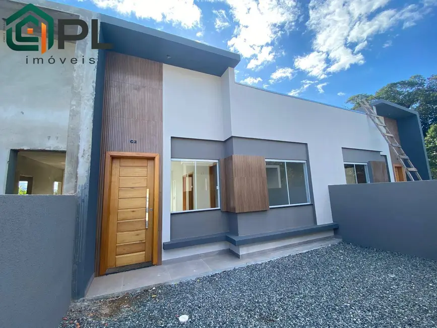 Foto 1 de Casa com 2 quartos à venda em Itapema do Norte, Itapoa - SC