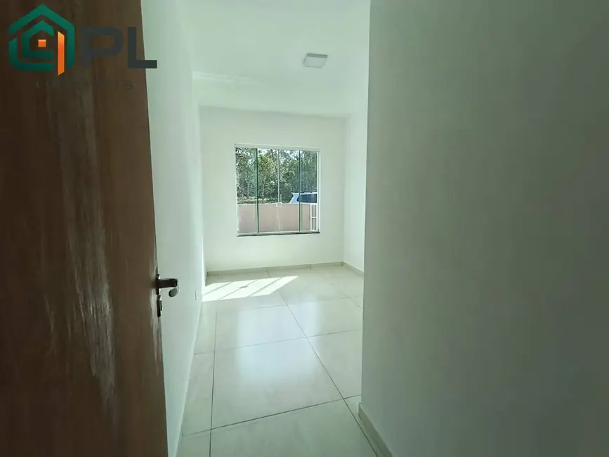 Foto 3 de Casa com 3 quartos à venda, 178m2 em Itapoa - SC