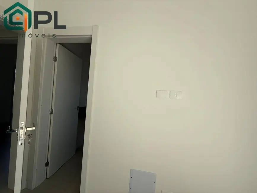 Sobrado com 3 quartos à venda, 168m2 em Itapoa - SC - imagem 4 Foto 4 de Sobrado com 3 quartos à venda, 168m2 em Itapoa - SC