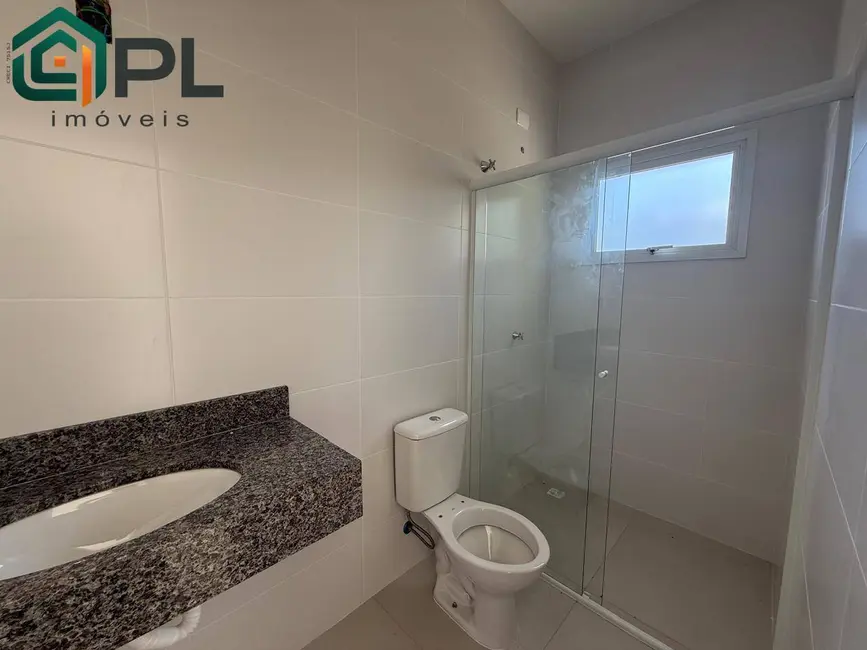 Sobrado com 3 quartos à venda, 168m2 em Itapoa - SC - imagem 6 Foto 6 de Sobrado com 3 quartos à venda, 168m2 em Itapoa - SC