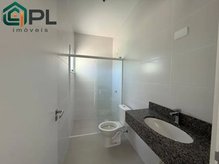 Sobrado com 3 quartos à venda, 152m2 em Itapoa - SC - imagem 7 Foto 7 de Sobrado com 3 quartos à venda, 152m2 em Itapoa - SC