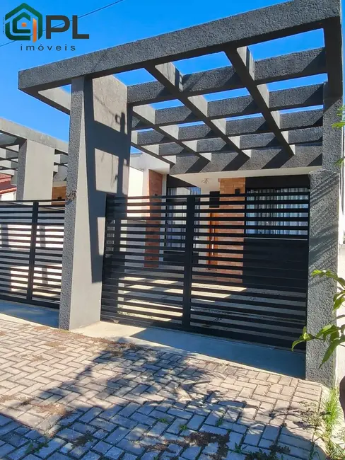 Foto 2 de Casa com 3 quartos à venda, 195m2 em Itapoa - SC