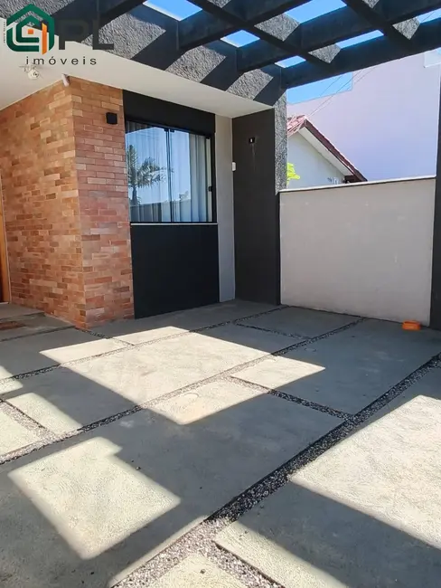 Foto 3 de Casa com 3 quartos à venda, 195m2 em Itapoa - SC