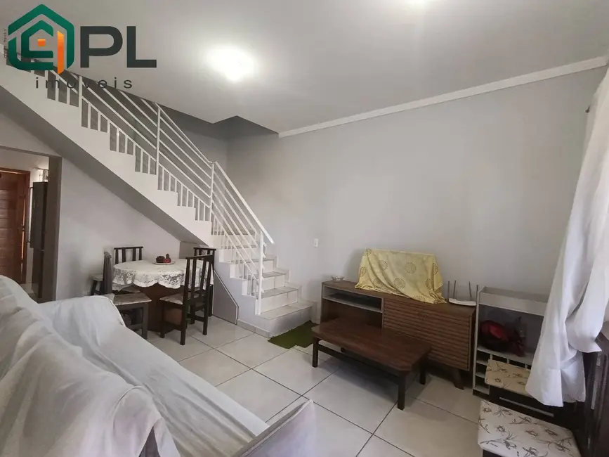 Foto 5 de Sobrado com 2 quartos à venda, 181m2 em Itapoa - SC