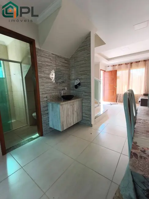Foto 9 de Sobrado com 3 quartos à venda, 117m2 em Itapoa - SC