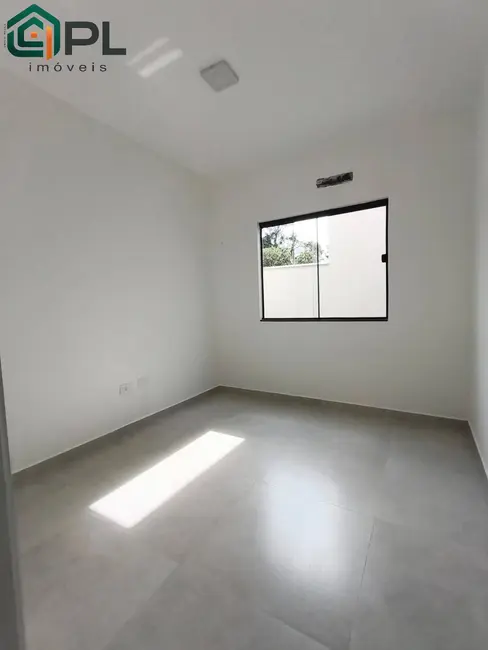 Foto 9 de Casa com 3 quartos à venda, 75m2 em Itapoa - SC