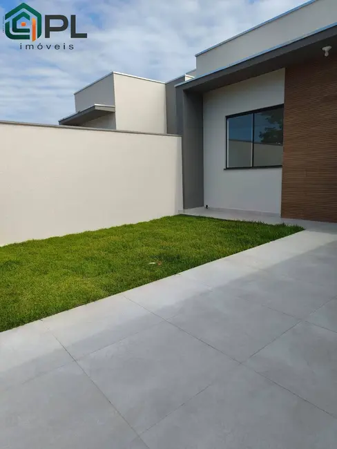 Foto 2 de Casa com 2 quartos à venda, 66m2 em Itapoa - SC