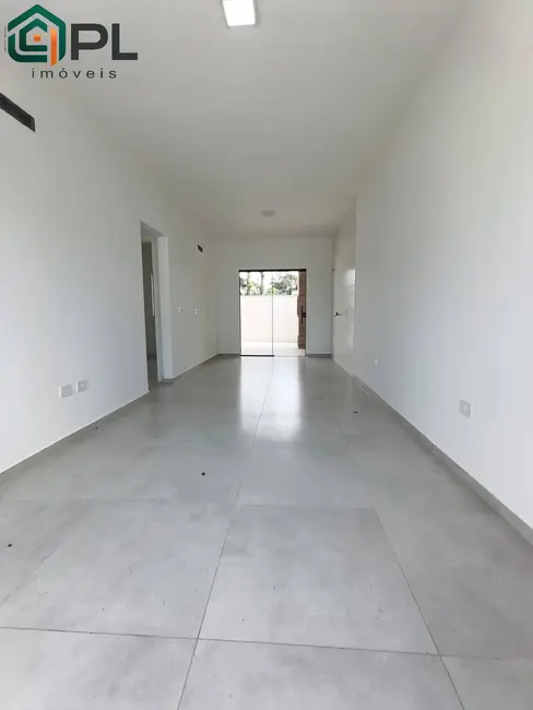 Foto 3 de Casa com 2 quartos à venda, 66m2 em Itapoa - SC