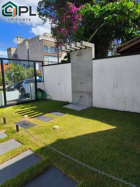 Foto 3 de Casa com 3 quartos à venda, 87m2 em Itapoa - SC