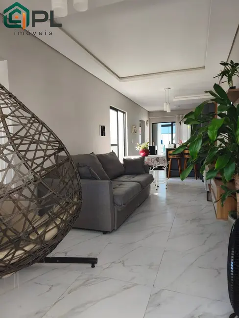 Foto 9 de Casa com 3 quartos à venda, 87m2 em Itapoa - SC