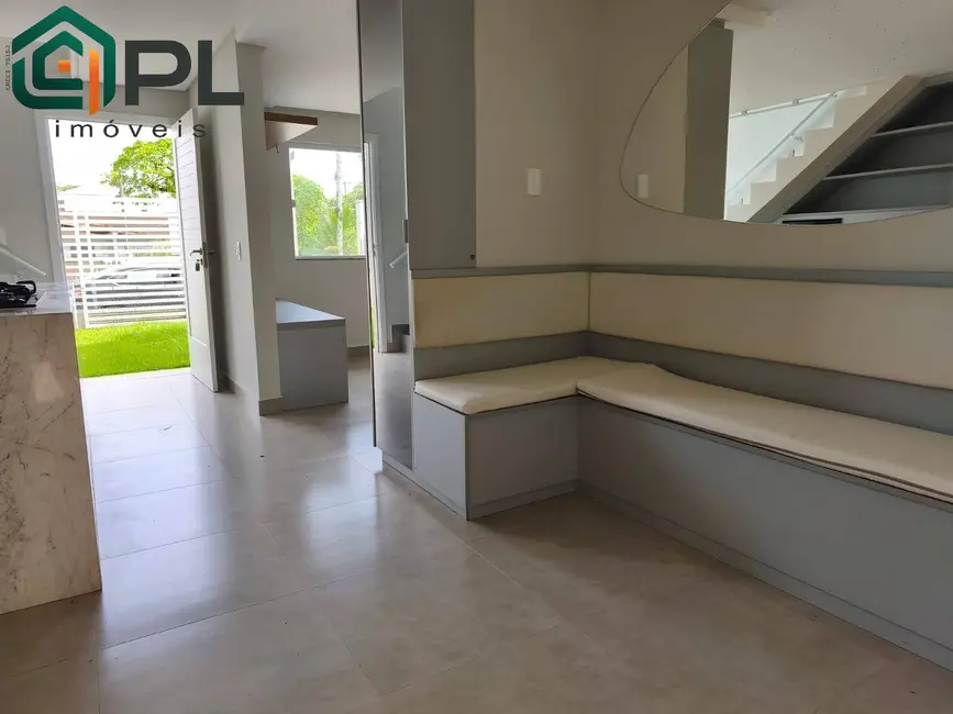 Foto 7 de Sobrado com 3 quartos à venda, 108m2 em Itapoa - SC