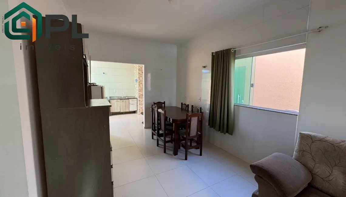 Foto 6 de Casa com 2 quartos à venda, 79m2 em Itapoa - SC