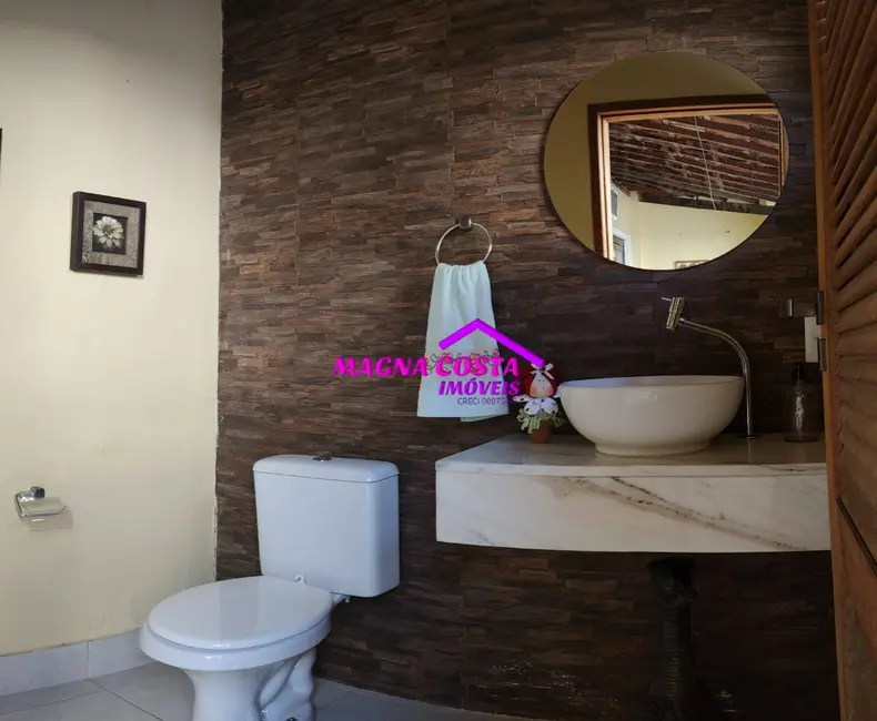 Casa com 2 quartos à venda, 180m2 em Vila Valqueire, Rio De Janeiro - RJ - imagem 5 Foto 5 de Casa com 2 quartos à venda, 180m2 em Vila Valqueire, Rio De Janeiro - RJ