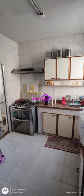 Casa com 3 quartos à venda, 130m2 em Vila Valqueire, Rio De Janeiro - RJ - imagem 9 Foto 9 de Casa com 3 quartos à venda, 130m2 em Vila Valqueire, Rio De Janeiro - RJ