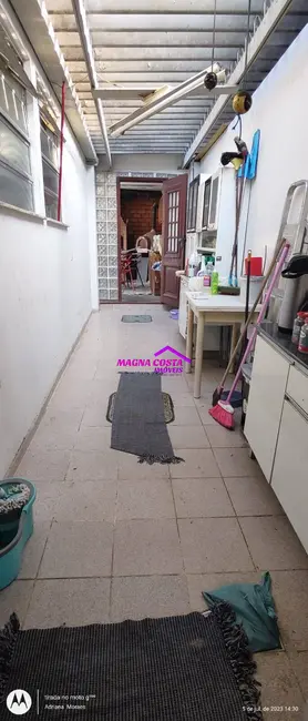 Casa com 3 quartos à venda, 130m2 em Vila Valqueire, Rio De Janeiro - RJ - imagem 8 Foto 8 de Casa com 3 quartos à venda, 130m2 em Vila Valqueire, Rio De Janeiro - RJ