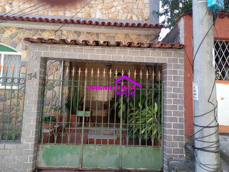 Casa com 6 quartos à venda, 332m2 em Vila Valqueire, Rio De Janeiro - RJ - imagem 3 Foto 3 de Casa com 6 quartos à venda, 332m2 em Vila Valqueire, Rio De Janeiro - RJ